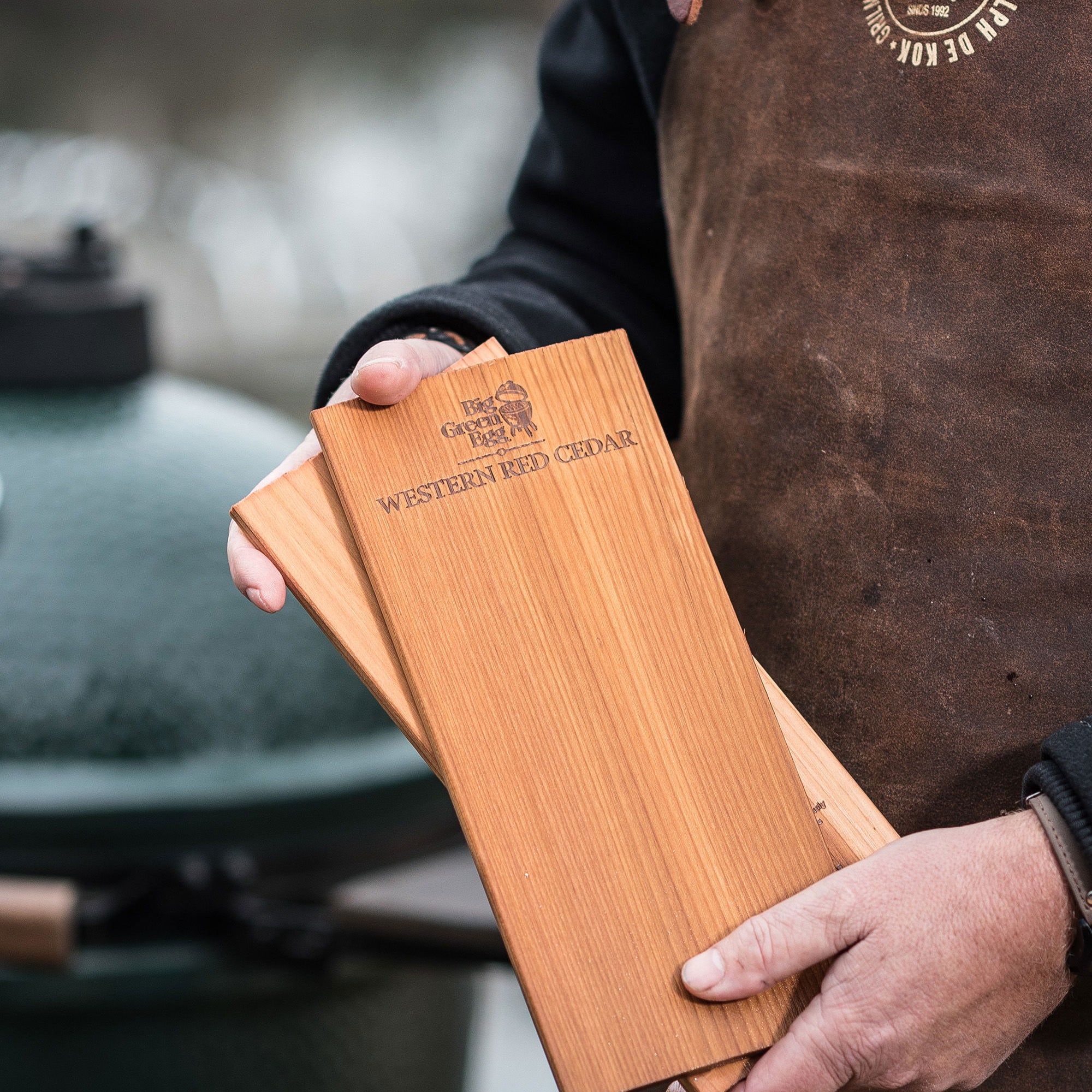 Big Green Egg Grillplanken aus Zedernholz