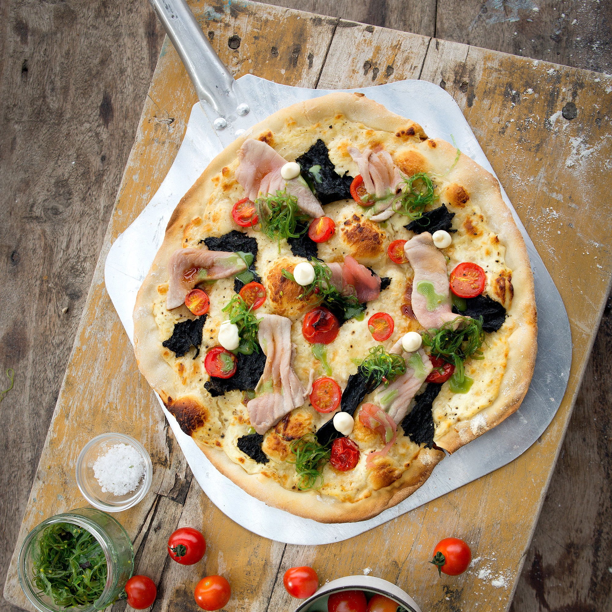 Big Green Egg Pizzaschaufel aus Edelstahl