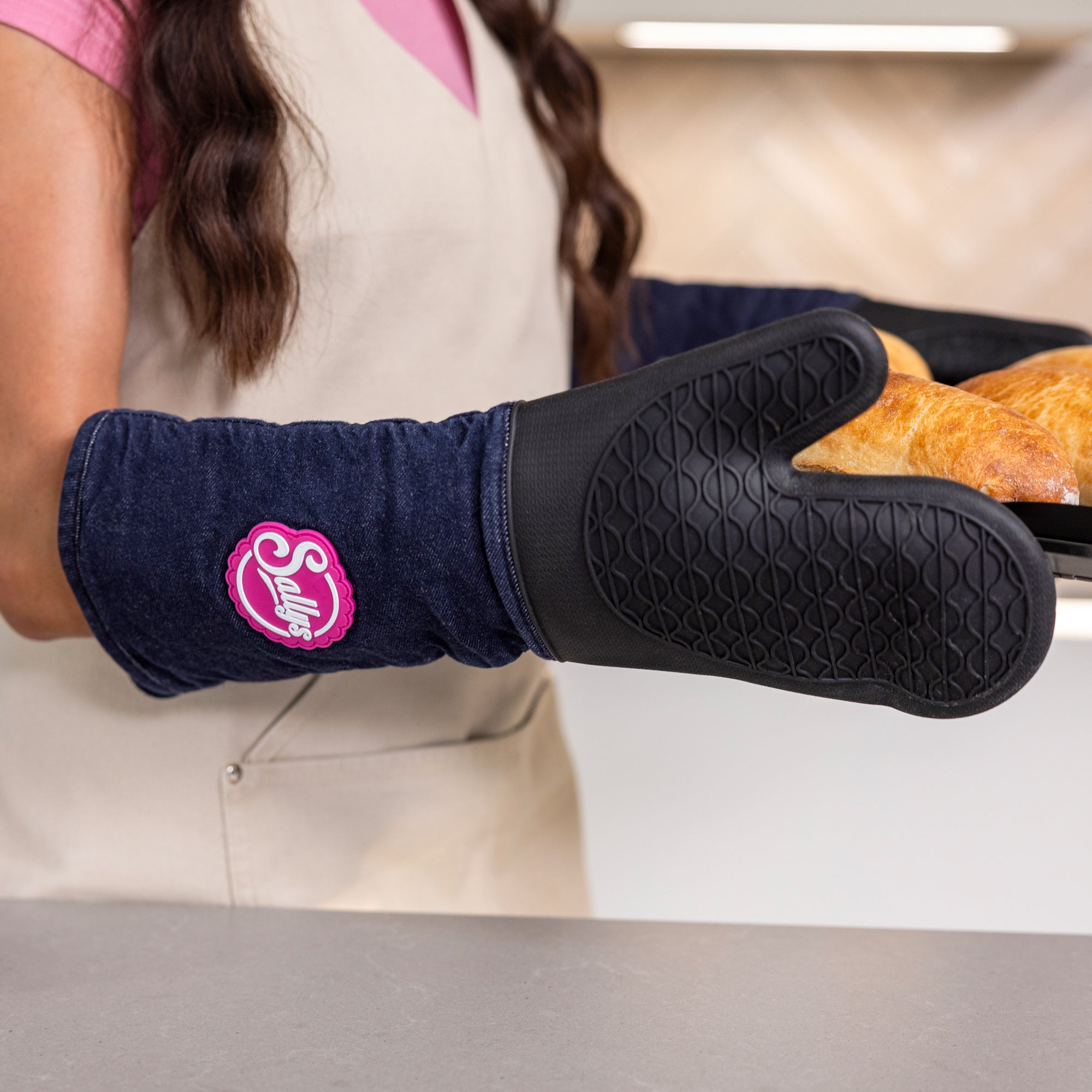 Sallys Backhandschuhe