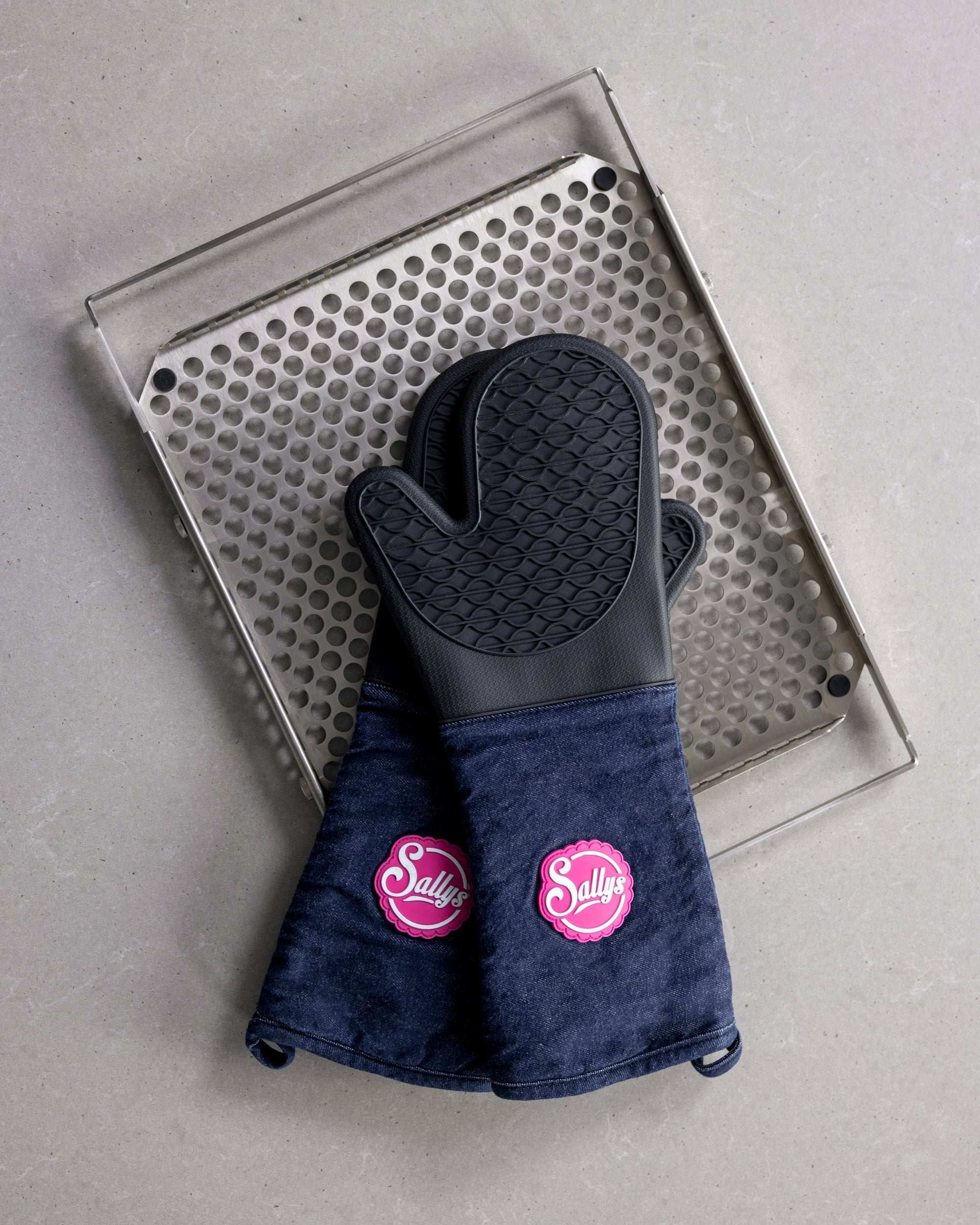 Sallys Backhandschuhe