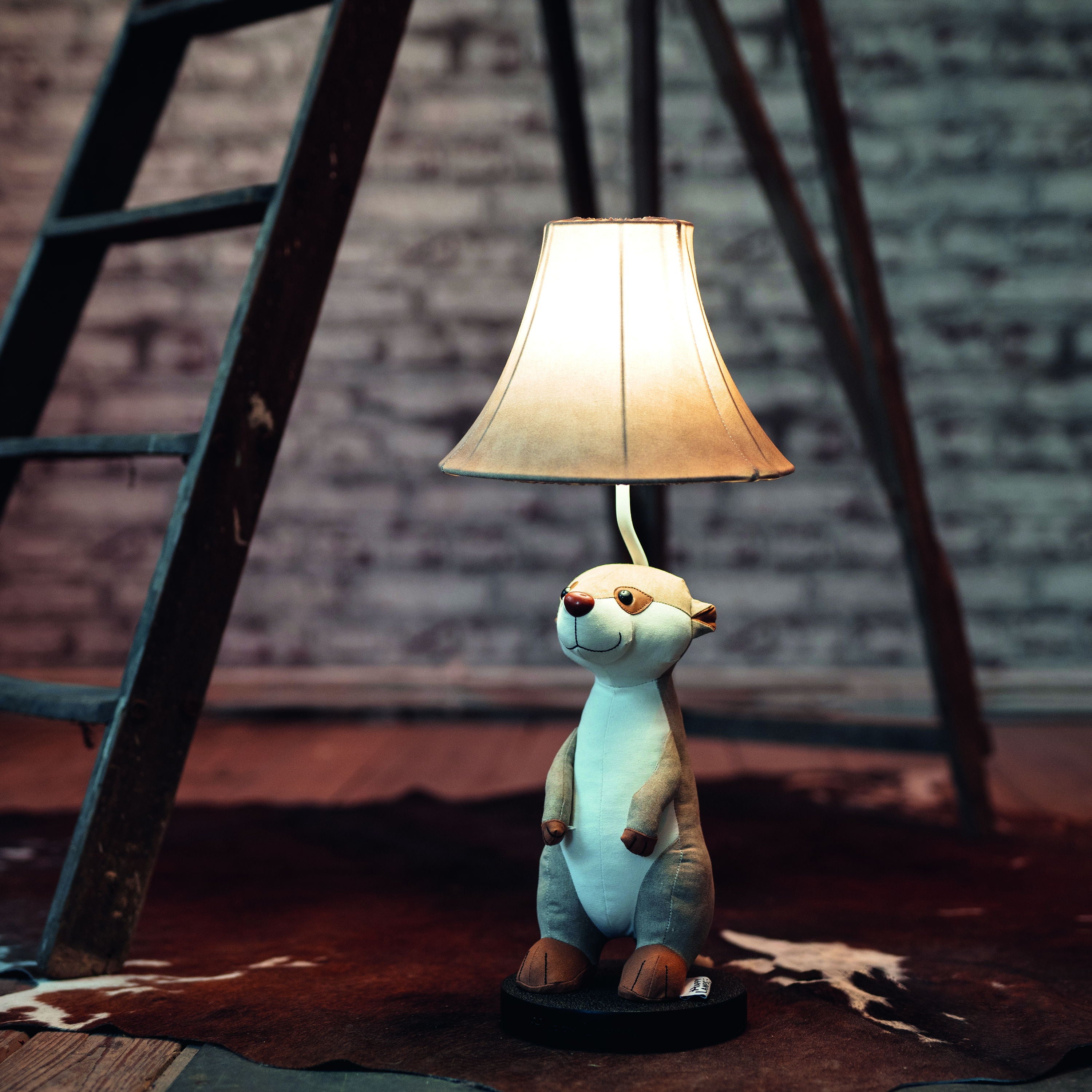 Eddie das Erdmännchen - Stofftierlampe