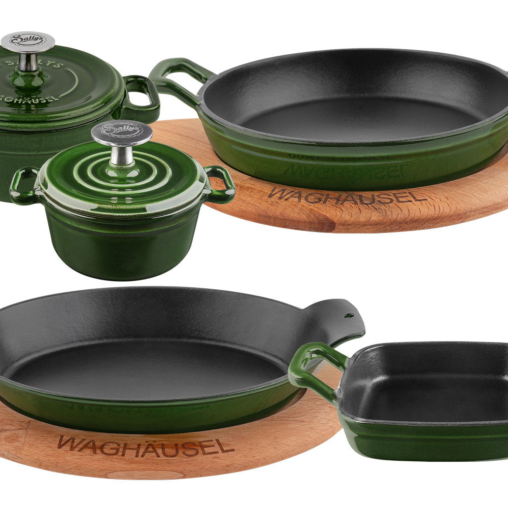 Ein Set aus 5 Gusseisenprodukten in der Farbe huntergreen