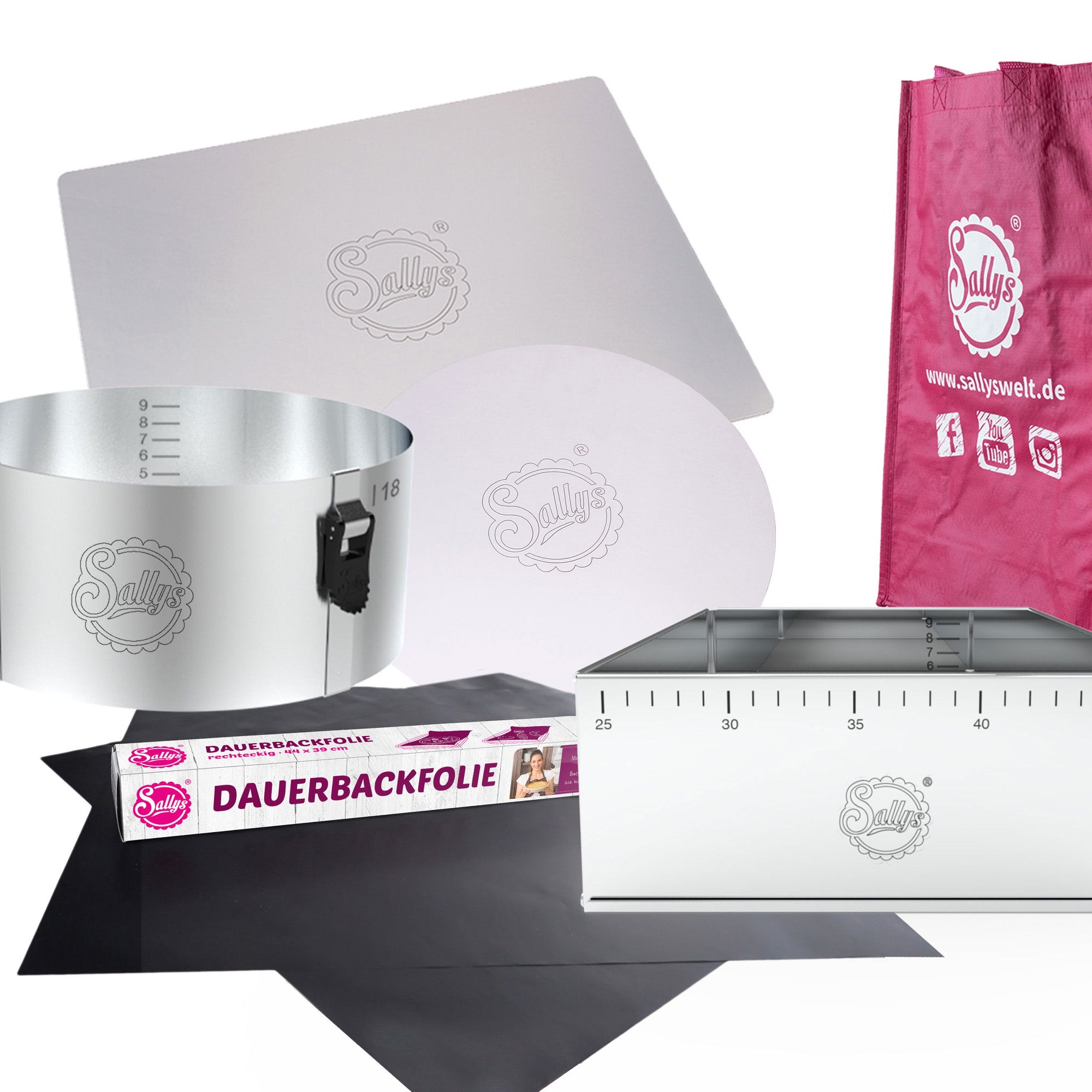 Ein Tortenretter, eine Dauerbackfolie, ein Backrahmen, ein Tortenring und ein Shopper