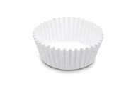 Weiße Papierförmchen