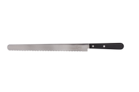 Ein Messer mit silberner Klinge und schwarzem Griff