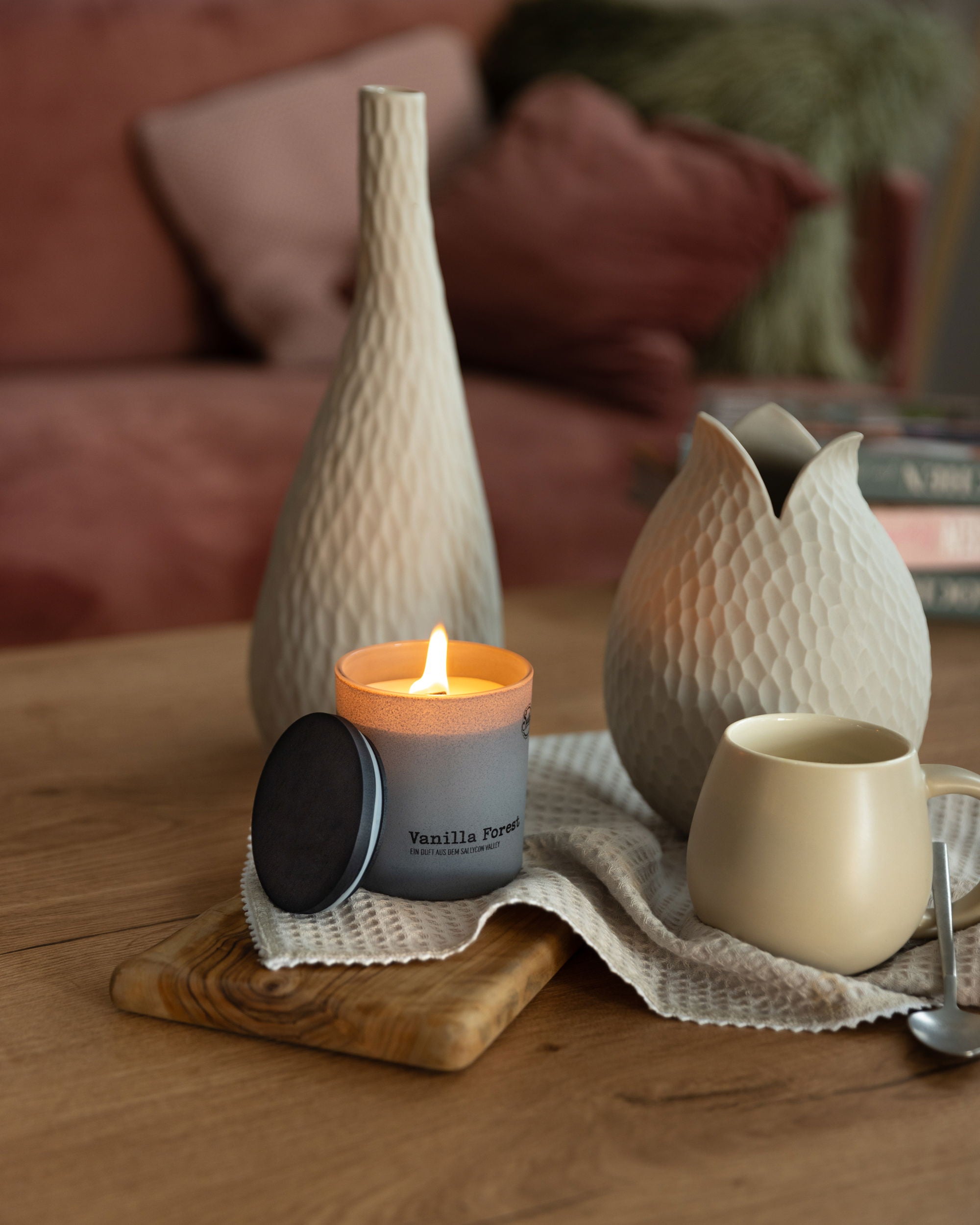 Sallys Duftkerze „Vanilla Forest“