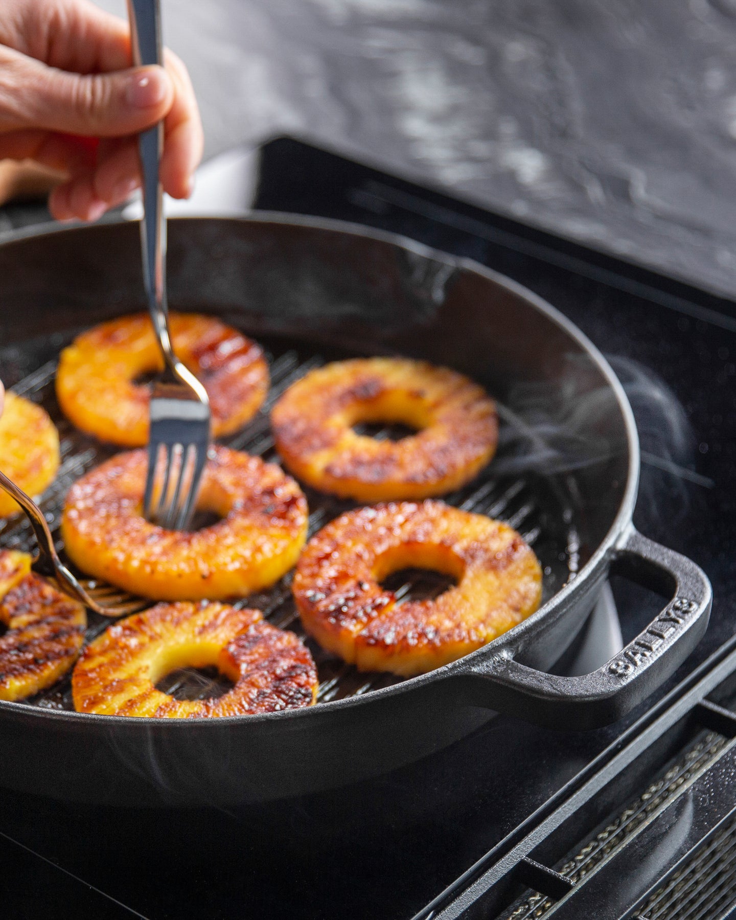 Sallys Gusseisen-Pfanne - rund