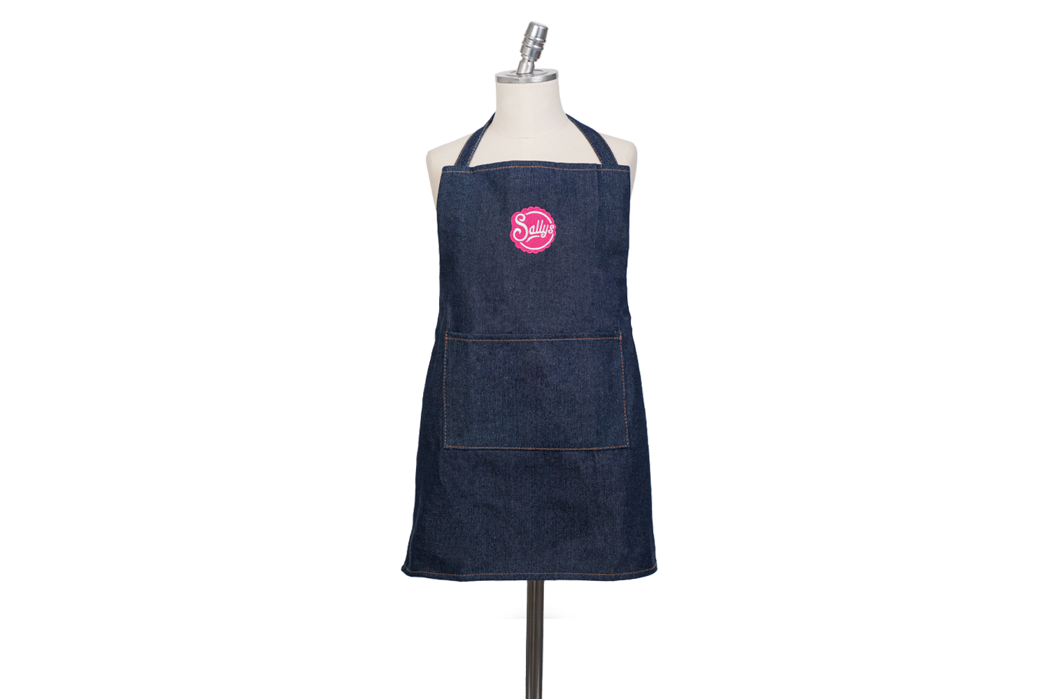 Eine Kinderschürze in Jeansoptik