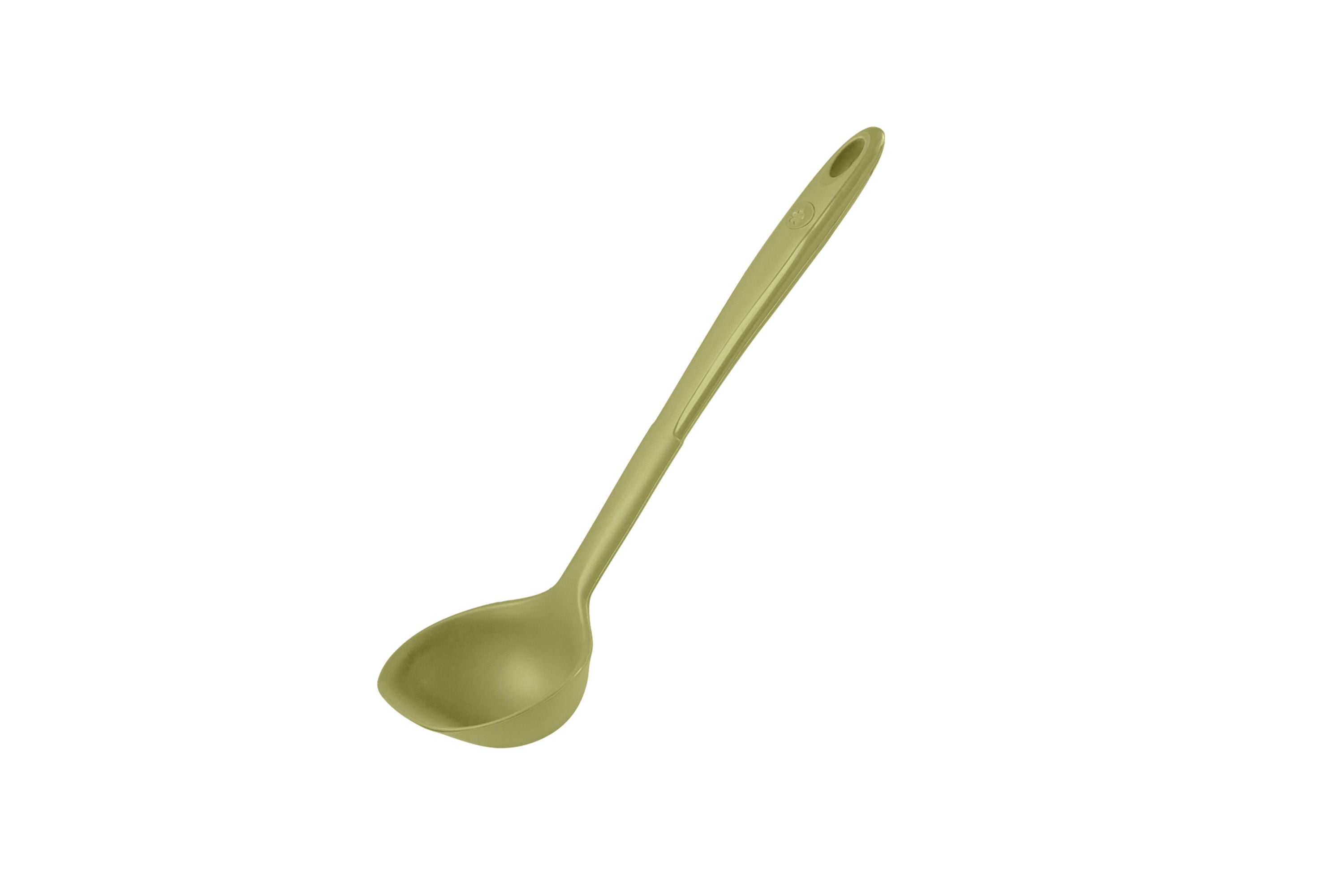 Eine Schöpfkelle in der Farbe olive