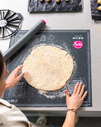 Sallys Silikon Backmatte / Gewebematte