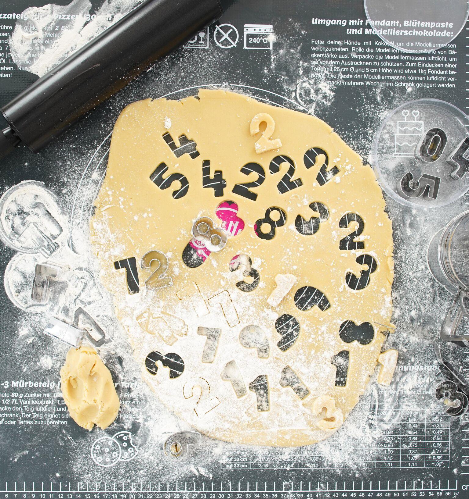 Sallys Zahlen Ausstecher 9-teilig